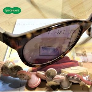 Woman's Specsavers GW Sunglasses - Pretty! 🐠